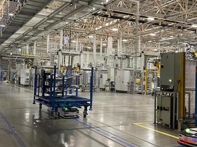 走進區域看發展|重慶這處網紅湖畔,C位為何留給他們?