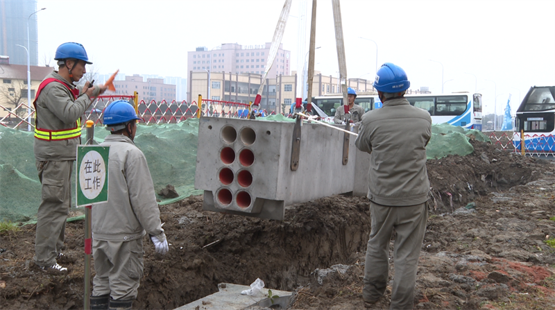 湖北電力土建預(yù)制模塊應(yīng)用現(xiàn)場推進(jìn)會(huì)在宜城召開